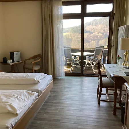 Muellenborn 3*