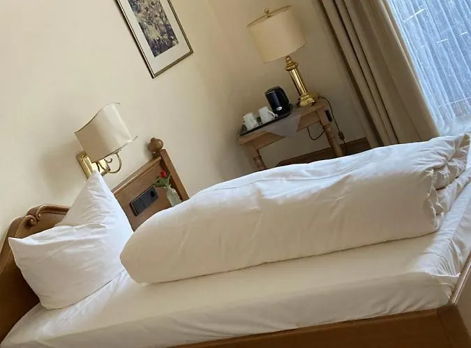 Muellenborn 3* גרולסטיין